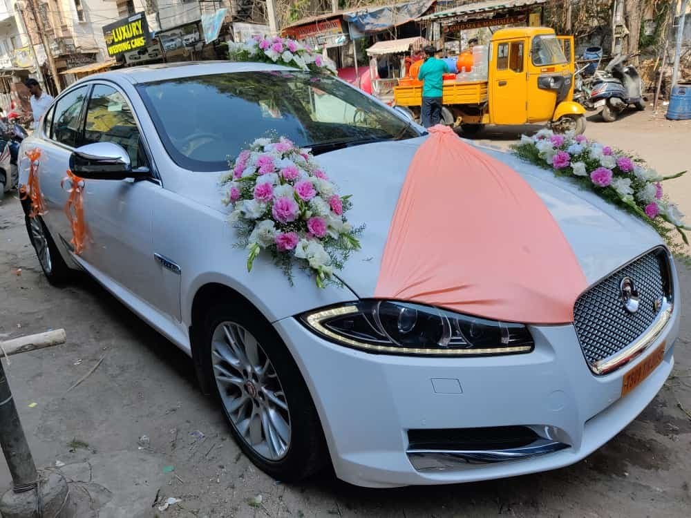 Baraat Arrival — luxury wedding car in Hyderabad